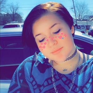 FOLLOW MY TIKTOK